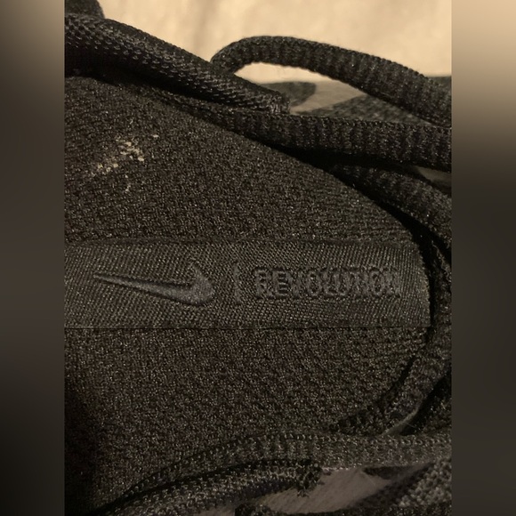 NIKE Revolution 7 Black Size 11 Shoes - Picture 9 of 13